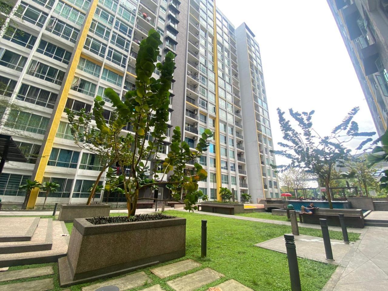 Vesta Homes, Greenfield Regency , Paradigm Mall, Sutera Mall, Poolview Johor Bahru